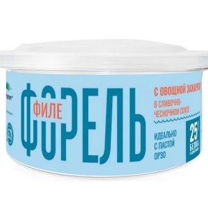 Форель филе с овощной зажаркой в сливочно чесночном соусе — изображение 1